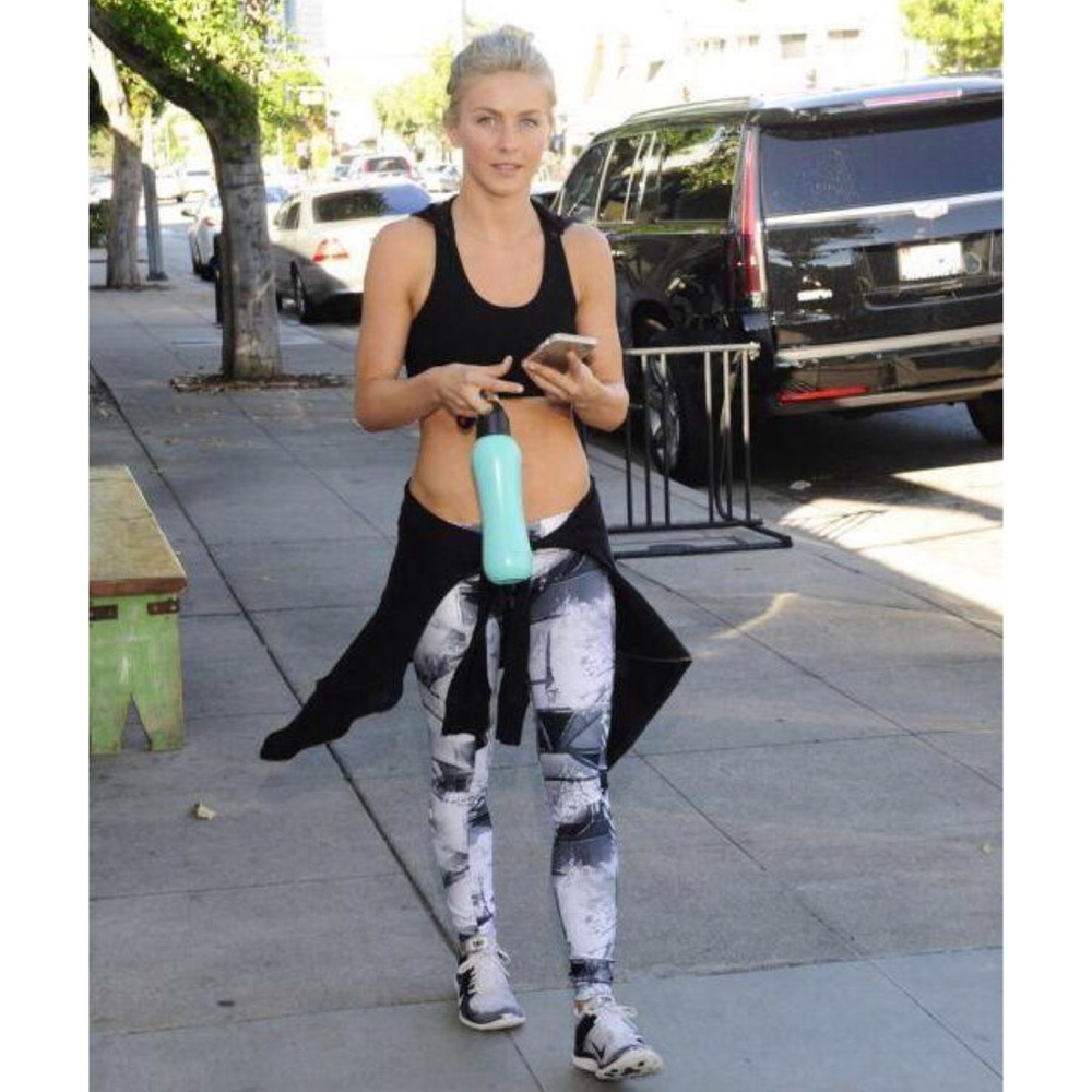 MPG Leggings + Tee High Waisted Graphic